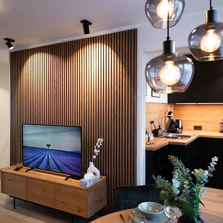 Trendy In Center Apartment Haapsalu