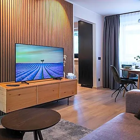 Trendy In Center Apartment Haapsalu