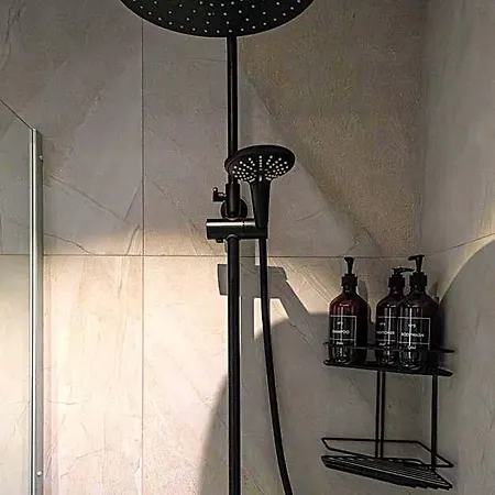 Apartment Trendy In Center *