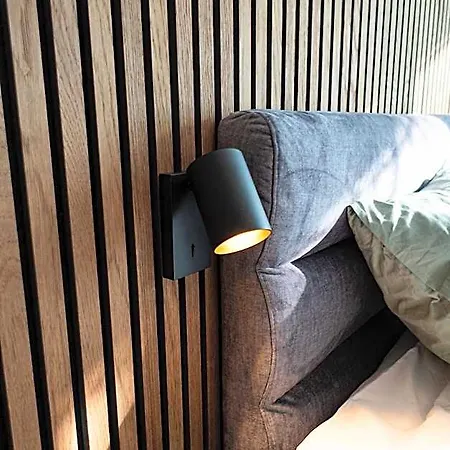 Apartment Trendy In Center *